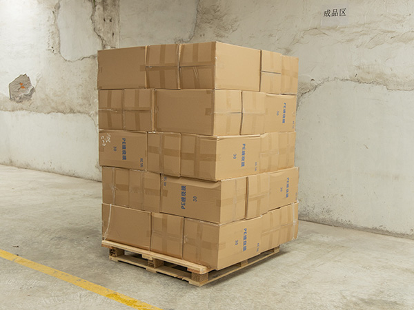 PE纏繞膜(mó)成品區